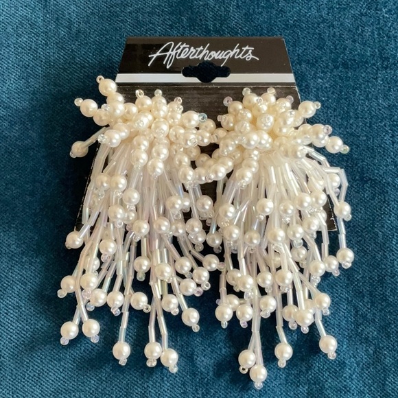 90s Vintage pearl burst earrings - Picture 1 of 8